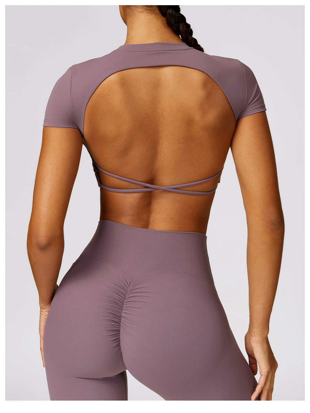 OPEN-BACK SCULPTING ACTIVE SET.
